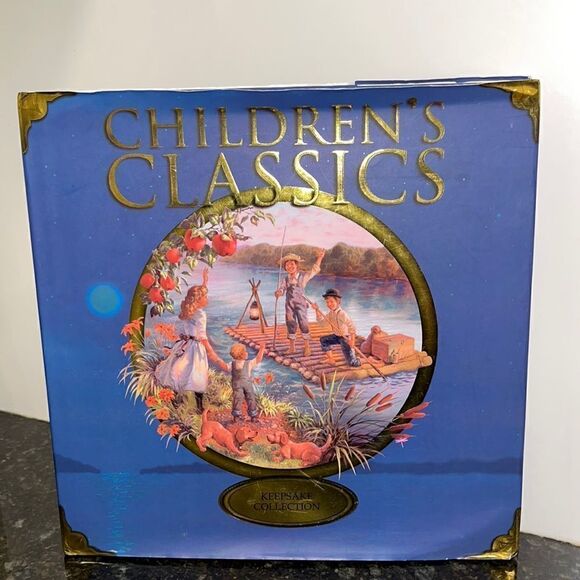 Children’s Classics-Keepsake Collection with 12 stories - Picture 1 of 5